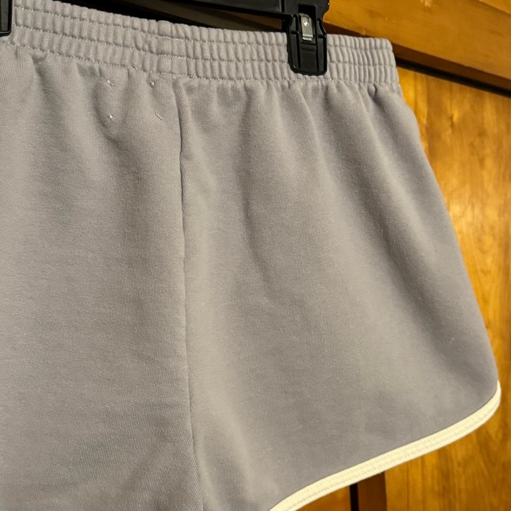 OFFLINE By Aerie Throwback Fleece Shorts Lavender Dolphin Track - Picture 5 of 7